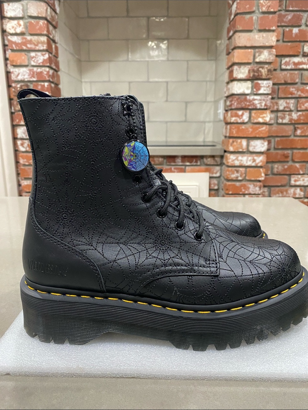 NEW dr martens wednesday jadon web platform womens 11 mens 10